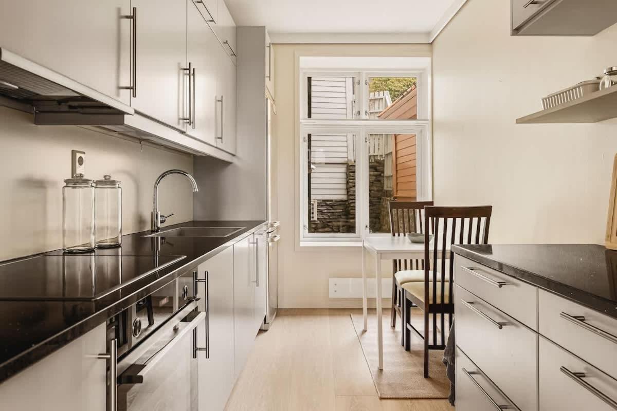 Dinbnb - Idyllic Location - 3 Bedroom Apartamento Bergen