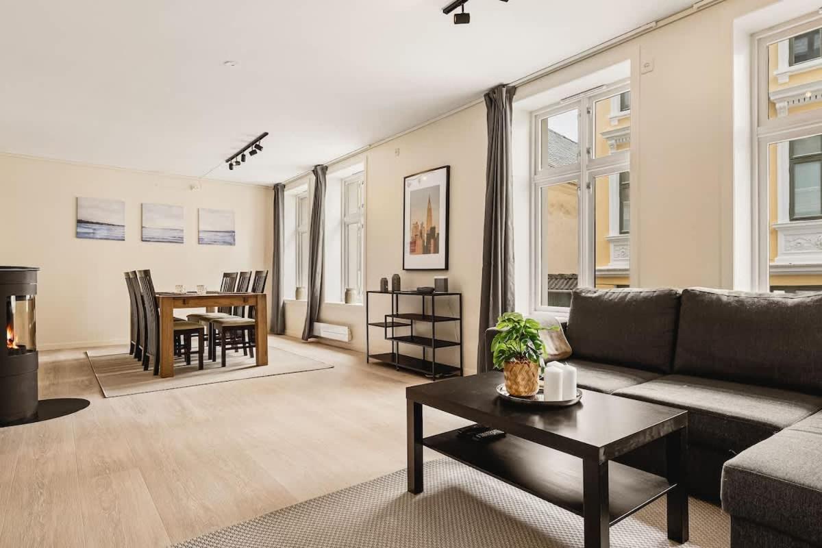 Apartamento Dinbnb - Idyllic Location - 3 Bedroom Bergen